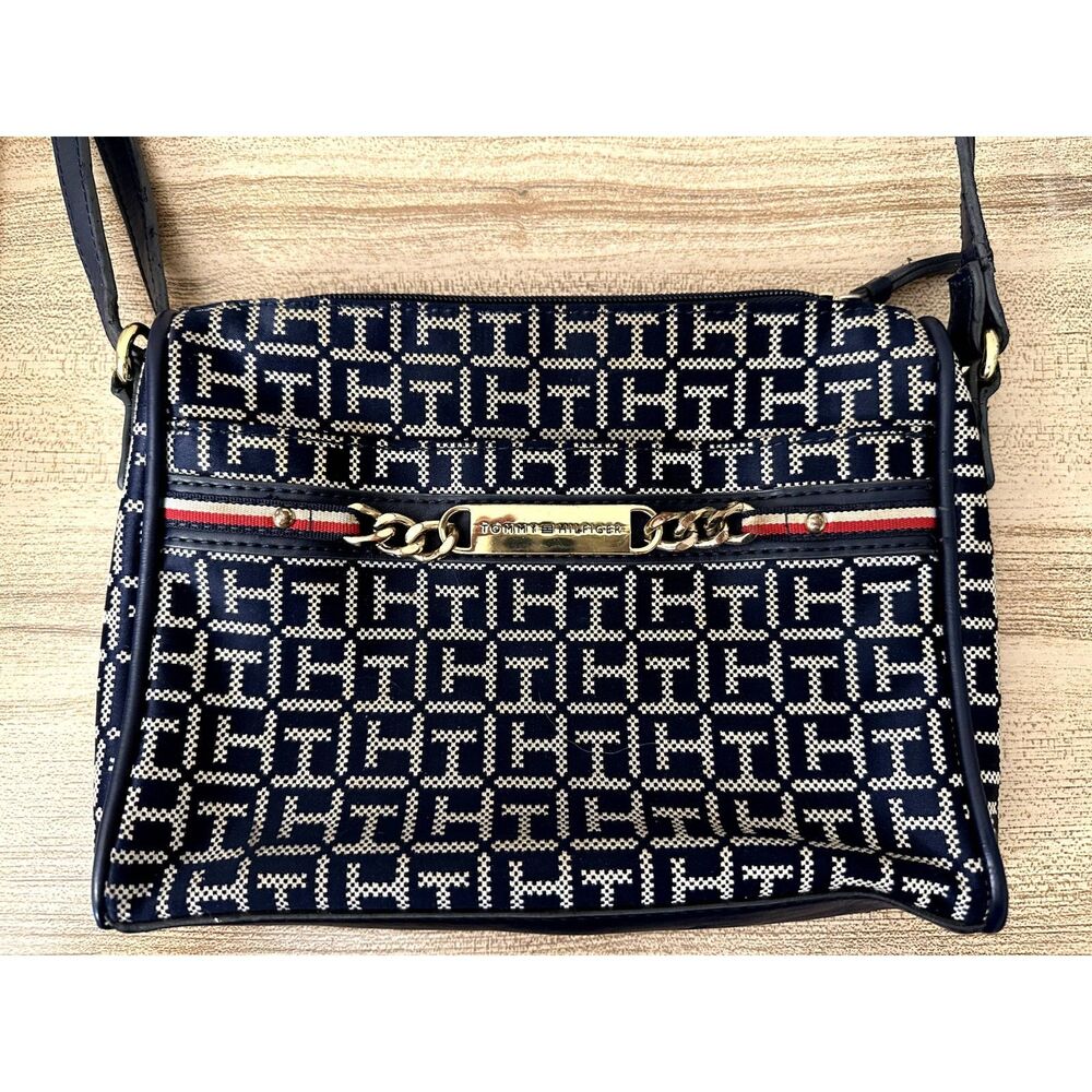 Tommy Hilfiger Clutch Crossbody Purse Blue Red Signature Logo size 9"x 7"